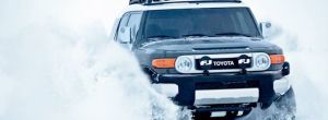 Toyota FJ Cruiser in Snow