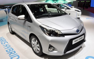 Toyota Unveils New Yaris Hybrid