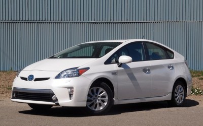 Toyota Prius Plug-In is Third Fastest-Selling Car in America